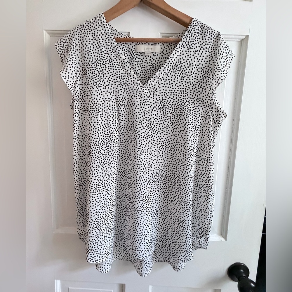 LOFT White and Black Polka Dot V-Neck Blouse